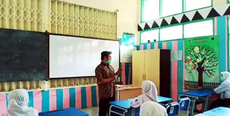 Taati Prokes, SMPN 3 Lembang Gelar Simulasi Tatap Muka Taati Prokes, SMPN 3 Lembang Gelar Simulasi Tatap Muka