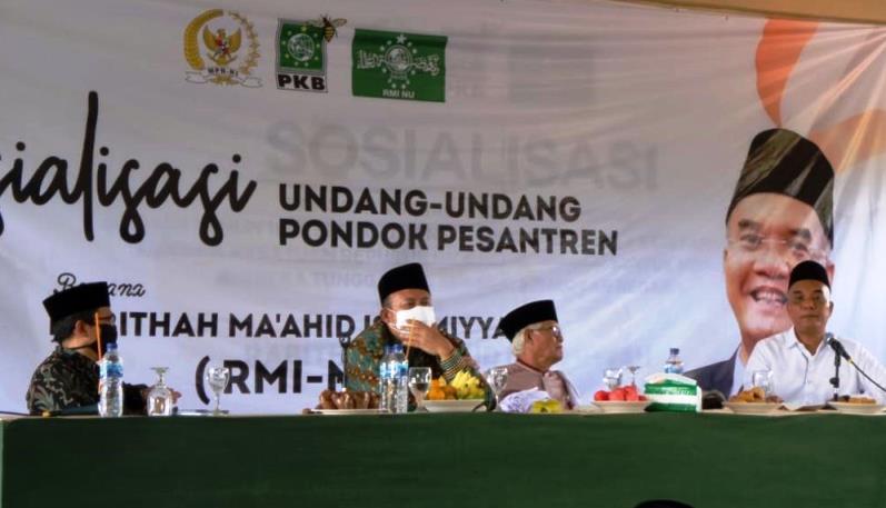 Peduli Pendidikan Agama, DPR Godok Regulasi UU Pasantren,