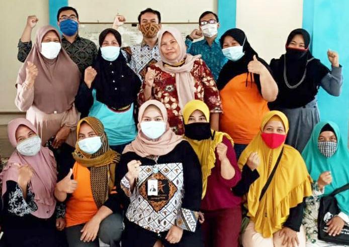 Rangkul Pengusaha Rengginang, bank bjb Kenalkan Kredit Permodalan Usaha Rangkul Pengusaha Rengginang, bank bjb Kenalkan Kredit Permodalan Usaha