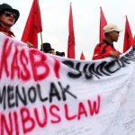 MK Minta UU Cipta Kerja Segera Direvisi Sebelum 2 Tahun