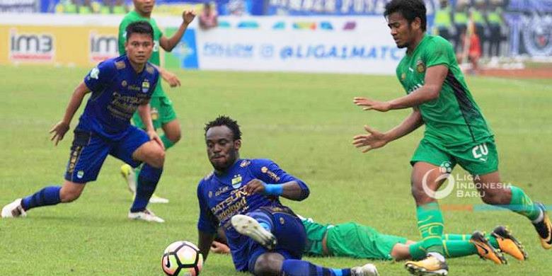 Essien Singgung Persib di Klub Barunya
