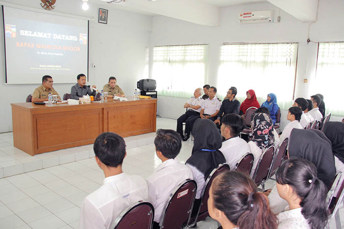 150 Pemuda KBB Bersaing Adu Nasib Demi Kerja di Jepang