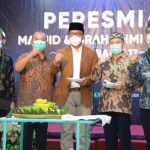 Ridwan Kamil Resmikan Masjid dan Graha HMI Bandung