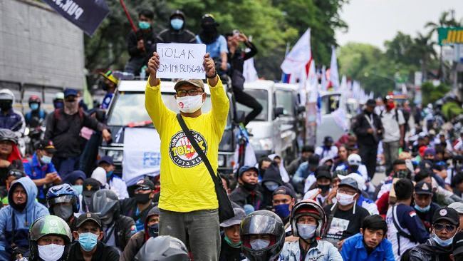 Satgas: Demo Berpotensi Tularkan Covid-19
