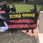 Sekelompok Massa di Sukabumi Menganggab HRS Sebagai Biang Kekacauan