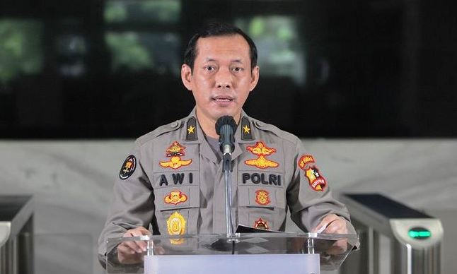 Kerumunan Habib Rizieq dan Gibran Berbeda, Mabes Polri: Jangan Samakan Kasusnya Kerumunan Habib Rizieq dan Gibran Berbeda, Mabes Polri: Jangan Samakan Kasusnya