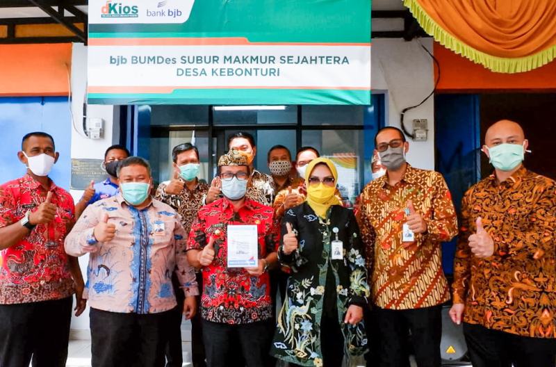 bank bjb Dukung Digitalisasi BUMDes Guna Mewujudkan Visi Kabupaten Cirebon menuju Go Smart City