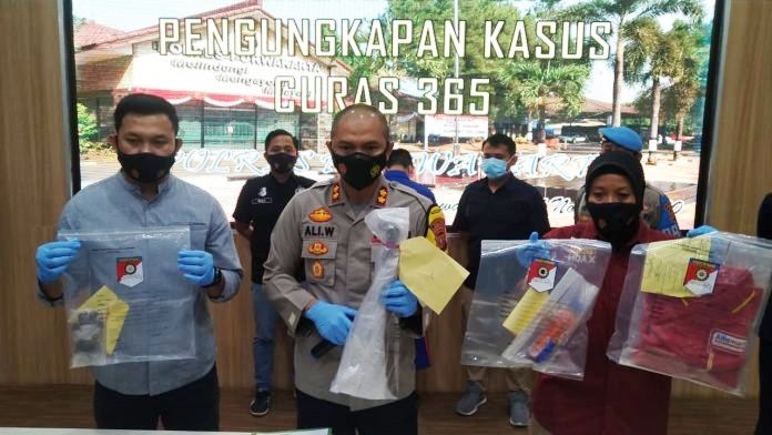 Perampokan Indomaret, Pelaku Ancam Kasir dengan Golok