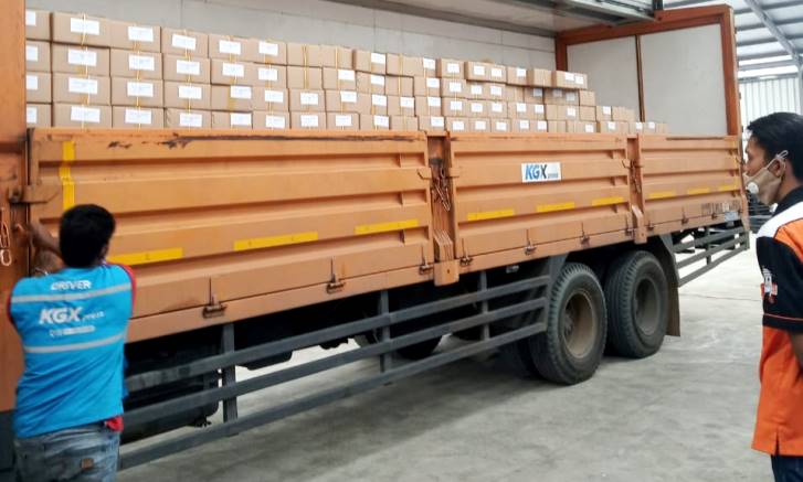 KPU Terima 2,4 Juta Lebih Surat Suara KPU Terima 2,4 Juta Lebih Surat Suara