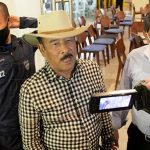 Robert Bertahan Meski Skuat Diliburkan