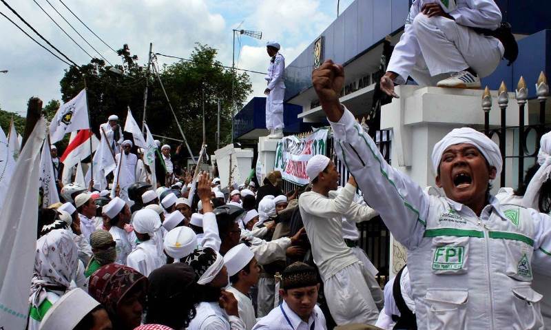 Pemerintah Resmi Larang Semua Kegiatan FPI