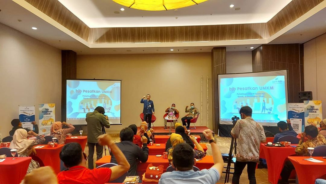 bjb PESATkan UMKM Godok Wirausahawan di Priangan Timur bjb PESATkan UMKM Godok Wirausahawan di Priangan Timur