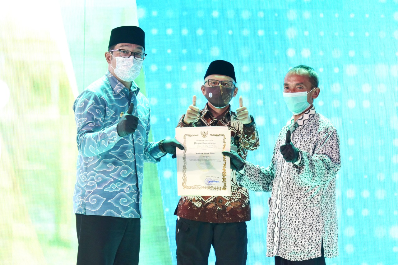 Petani Sukses dari Generasi Milenial Jabar
