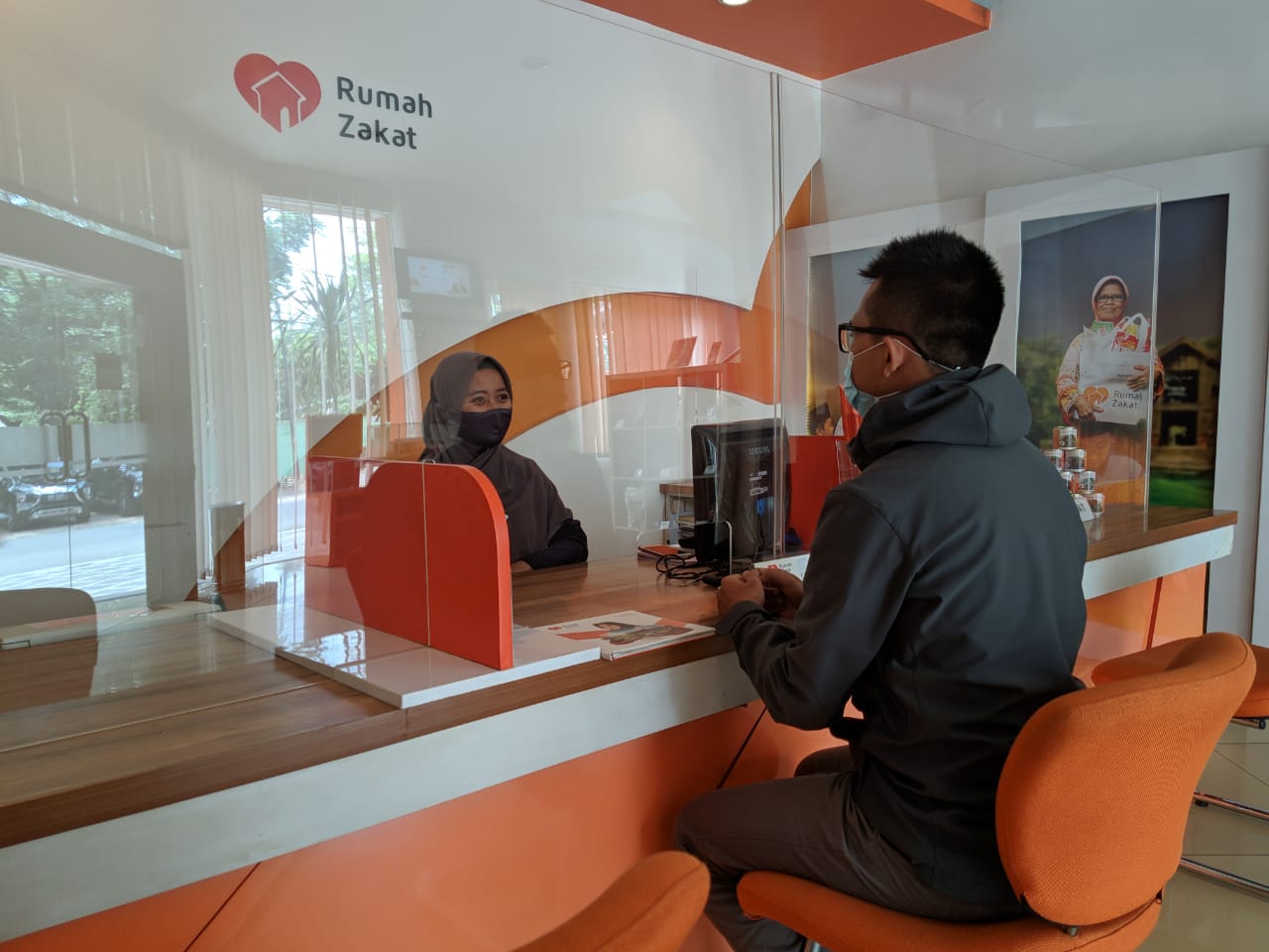Rumah Zakat Raih Penghargaan Custumer Experience Champion dan Top 3 Digital Marketing Champion 2020