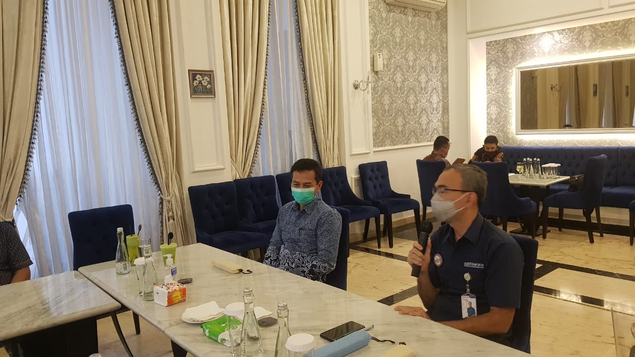 BPJS Kesehatan Kepwil Jabar Kembali Bersinergi dengan Dinas Ketenagakerjaan Provinsi Jabar BPJS Kesehatan Kepwil Jabar Kembali Bersinergi dengan Dinas Ketenagakerjaan Provinsi Jabar