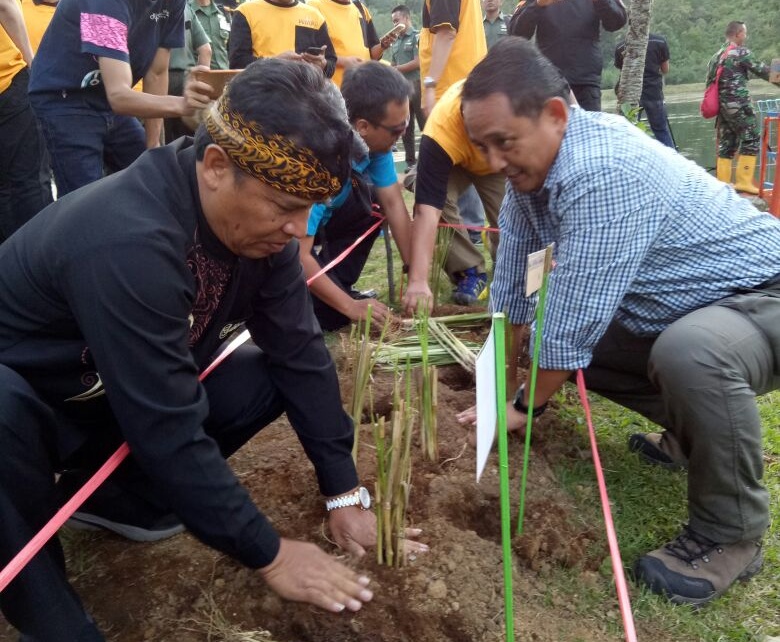 10 Tahun Menjabat Bupati Bandung Punya Catatan Khusus, Apa Saja itu?