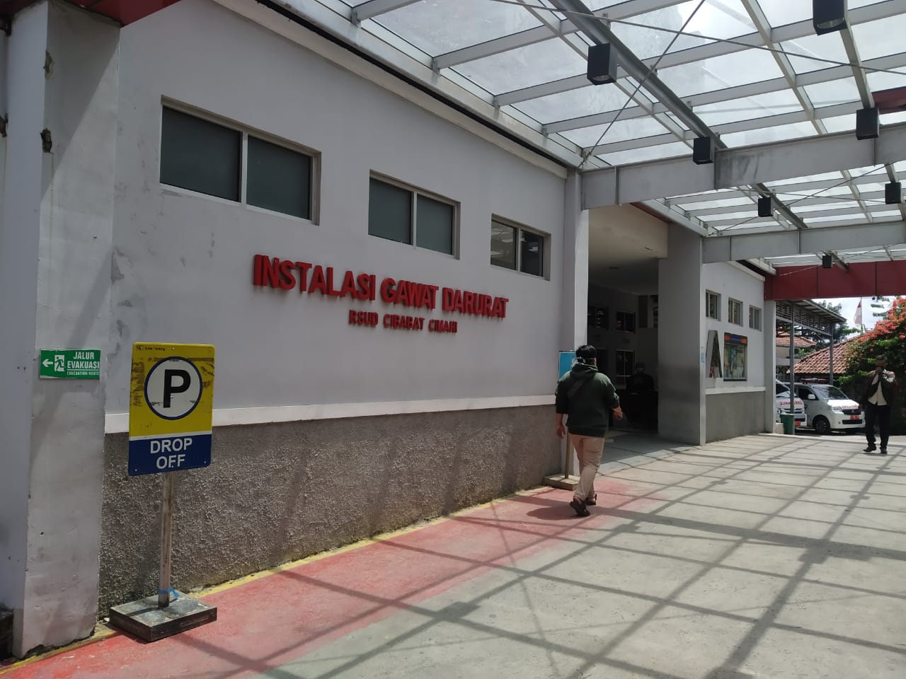 Waduh! RSUD Cibabat Kewalahan, Pasien Covid-19 Terpaksa Disimpan di IGD