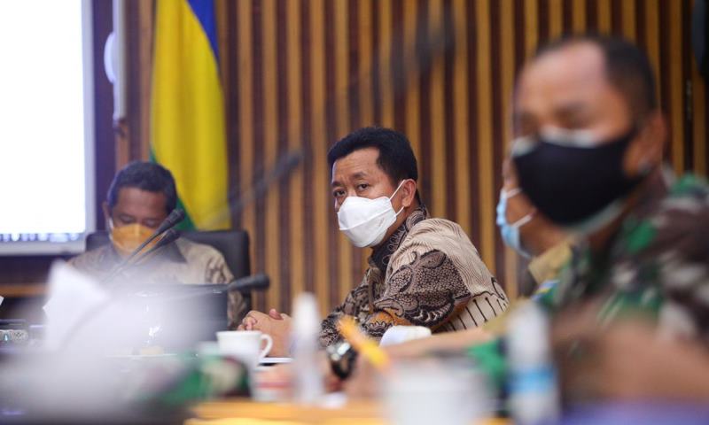 Ema Minta Warga Patuhi Aturan