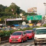 Polres Bogor akan melakukan penutupan selama 12 jam jalur Puncak tepatnya di pintu keluar masuk Tol Gadog, Ciawi, Kabupaten Bogor pada malam Tahun Baru 2021.(foto ANTARA)