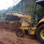 Longsor, Akses Jalan Cibugel Limbangan Sempat Lumpuh