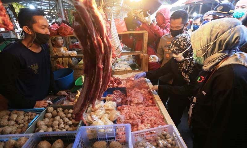 Awasi Lonjakan Harga Jelang Lebaran, Satgas Pangan Tindak Penimbun Sembako