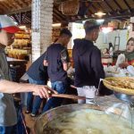 Perajin Tahu Keluhkan Harga Kedelai Meroket