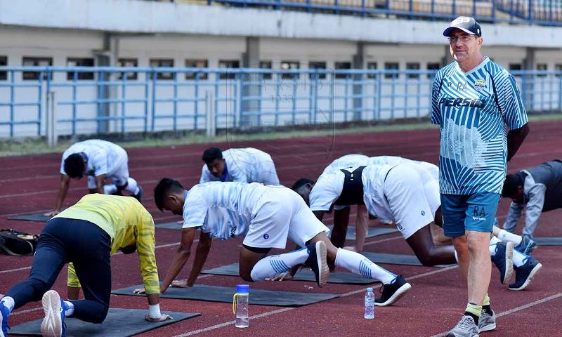 Persib Jalani Latihan Mandiri Hingga Awal 2021