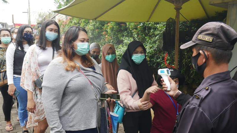 DPR Minta Warga Jabar Jangan Kendor Taati Prokes Telan Lonjakan COVID-19