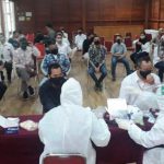 Puluhan Pekerja Wisata Ikuti Rapid Test