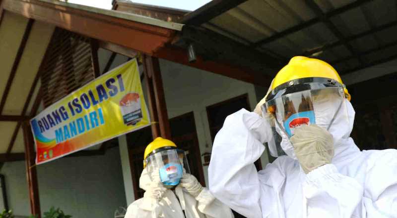 Pegawai Disdik KBB Jalani Tes Swab, ASN Kontak Erat Isolasi Mandiri