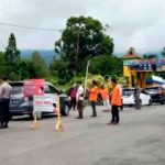 Petugas Awasi Kerumunan Objek Wisata