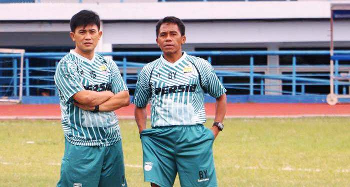 Tim Pelatih Siapkan Program Latihan Baru Tim Pelatih Siapkan Program Latihan Baru