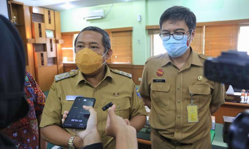 Yana Minta Perusahaan Beri Jaminan Sosial Para Pekerja Yana Minta Perusahaan Beri Jaminan Sosial Para Pekerja