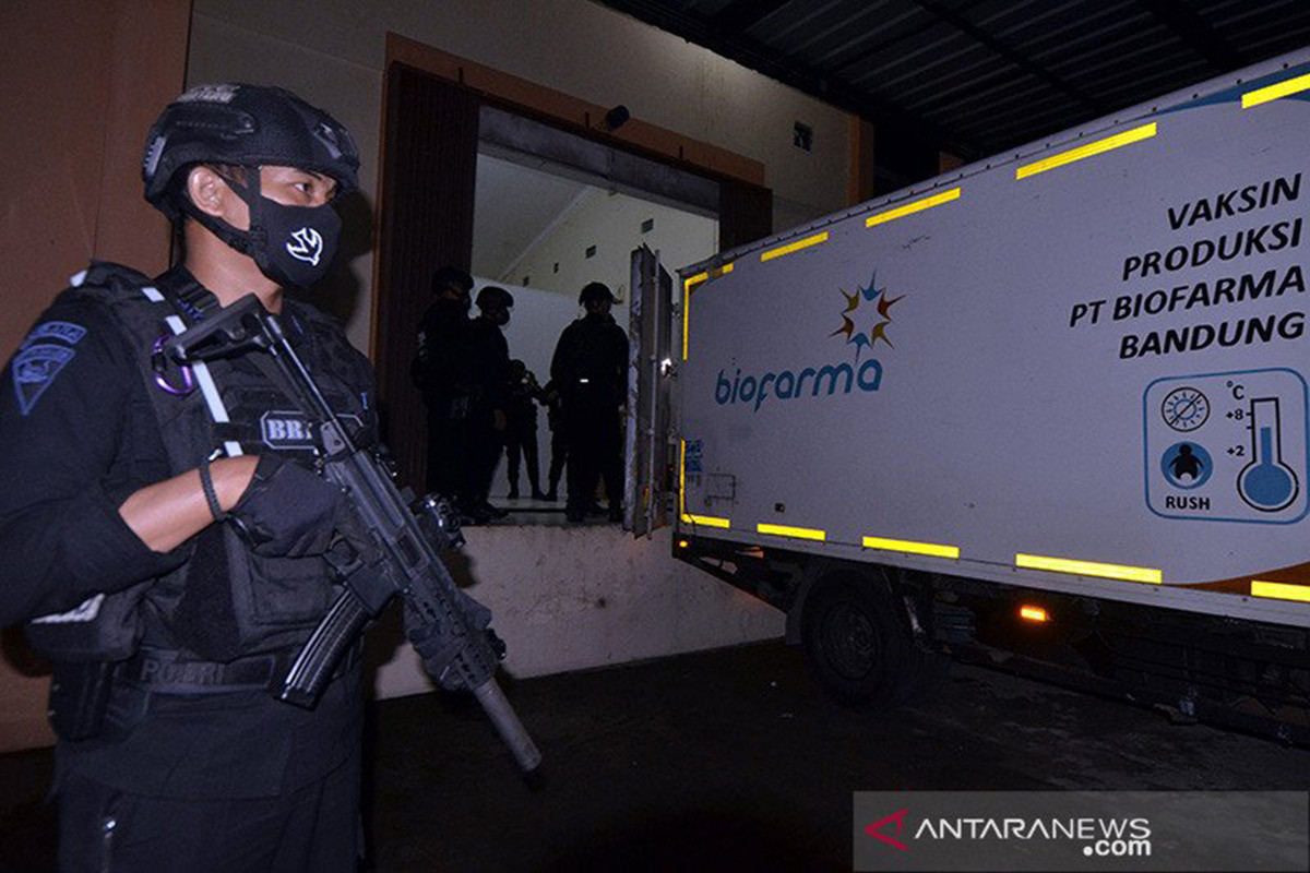 Hari Ini, Jadwal Jabar Terima 38 Ribu Dosis Vaksin COVID-19 Buatan China
