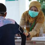 Masyarakat Harus Tetap Disiplin Prokes Setelah Vaksinasi Covid-19, Malah 3M Nambah Jadi 5M