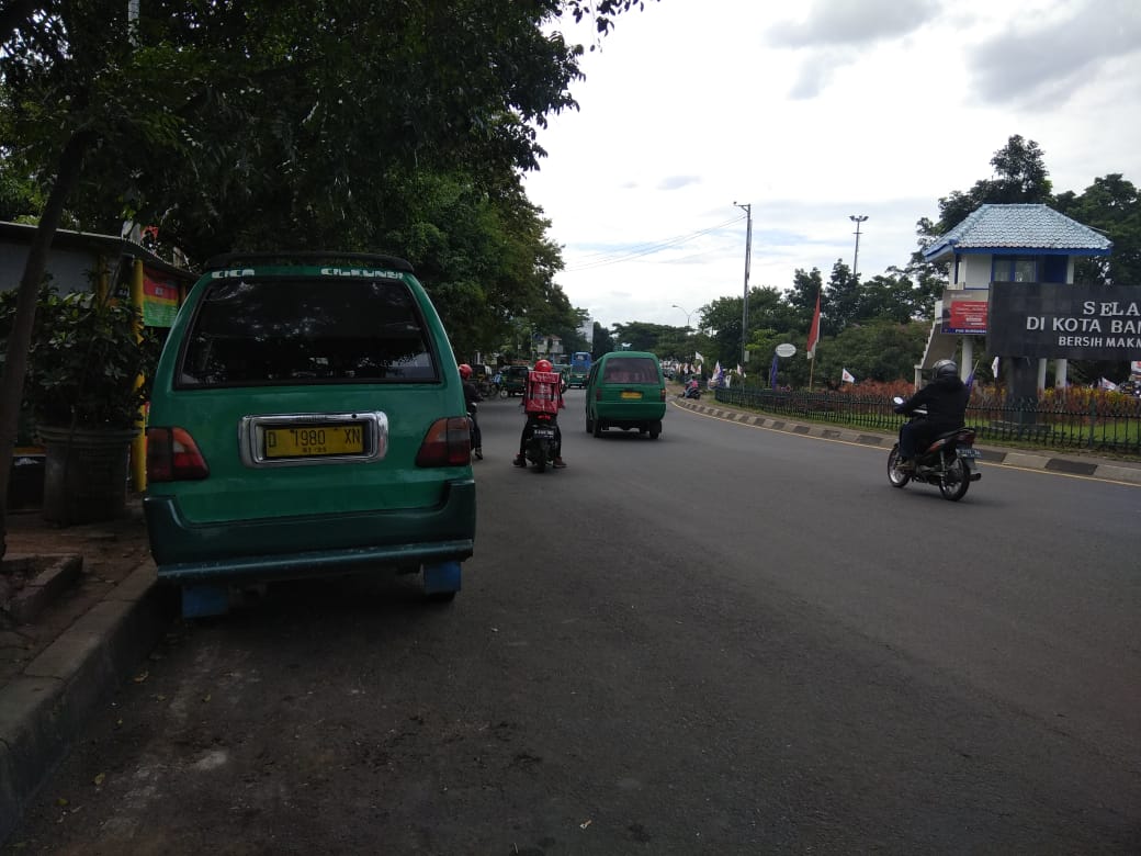Tidak Seperti Biasanya, Pasca Tahun Baru, Arus Lalulintas di Bandung Timur Sepi Tidak Seperti Biasanya, Pasca Tahun Baru, Arus Lalulintas di Bandung Timur Sepi
