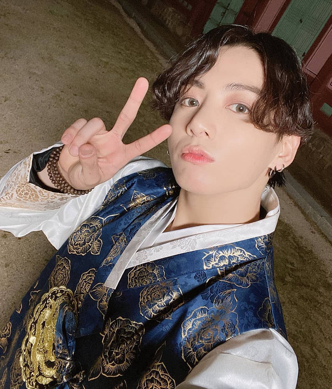 Akun Sasaeng Menyebar Foto Terbaru Jungkook dengan Rambut Blonde, Real atau Edit? Akun Sasaeng Menyebar Foto Terbaru Jungkook dengan Rambut Blonde, Real atau Edit?