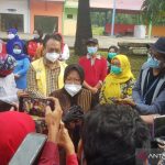 Menteri Risma Evaluasi Skema Distribusi Bansos 2021