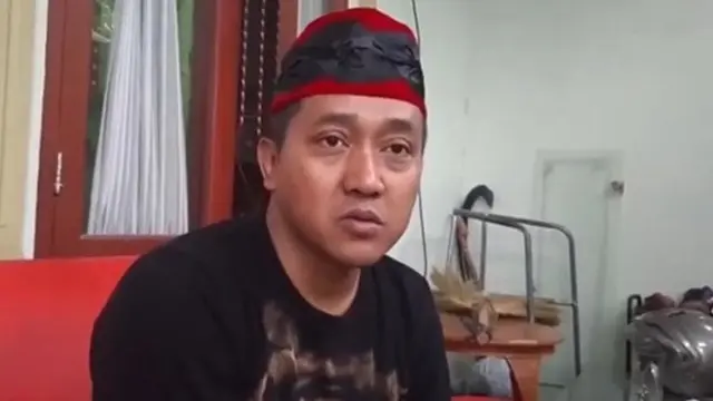 Klarifikasi Teddy, Suami Mendiang Lina Jubaidah Mengenai Kabar Dirinya Telah Menikah