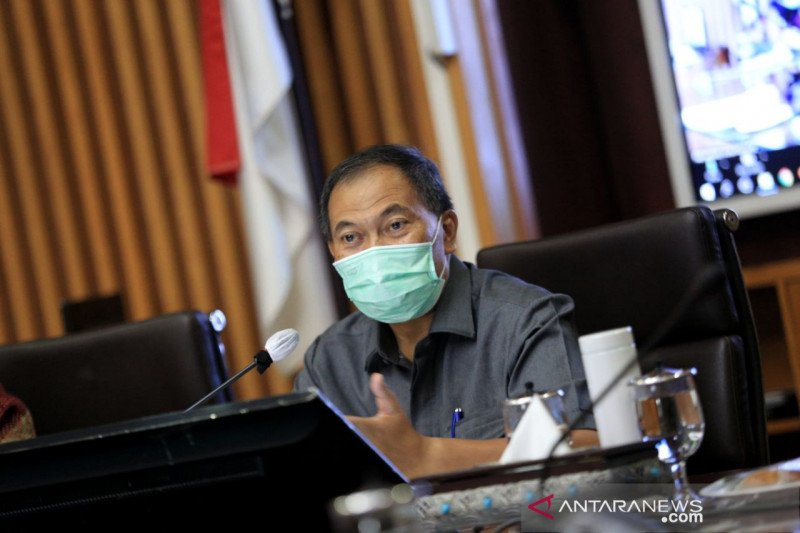 Vaksinasi Baru Akan Dimulai Minggu Depan, Mang Oded Keburu Positif Covid-19