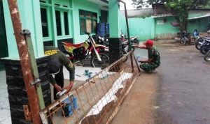 Satgas Citarum Harum Targetkan Pasang Besi Penyaring Sampah di 7 Sungai Satgas Citarum Harum Targetkan Pasang Besi Penyaring Sampah di 7 Sungai