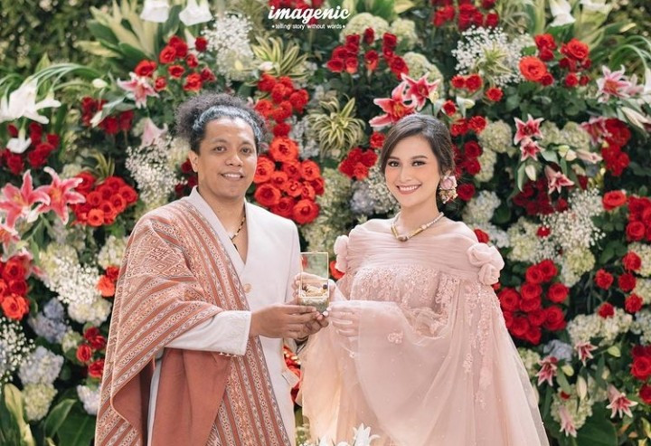 Menikah Tanpa Restu Mertua, Arie Kriting: Kami Berdua Tidak Sedang Melawan Arus Menikah Tanpa Restu Mertua, Arie Kriting: Kami Berdua Tidak Sedang Melawan Arus
