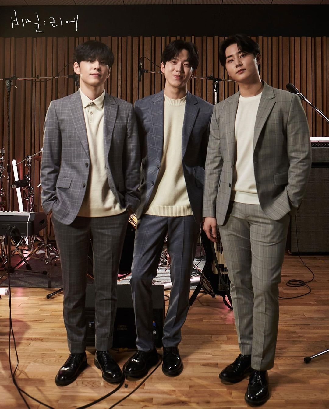 Day6 Even of Day Rilis Single Baru, Liriknya dari Fans! Day6 Even of Day Rilis Single Baru, Liriknya dari Fans!