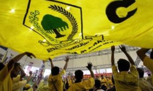 Internal Golkar Purwakarta Berpolemik Pengamat politik Rocky Gerung menyebut dibeberpa partai politik, hanya Partai Golkar yang memiliki keterbukaan informasi