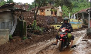 Lengangnya Kawasan Longsor Cihanjuang, Sumedang