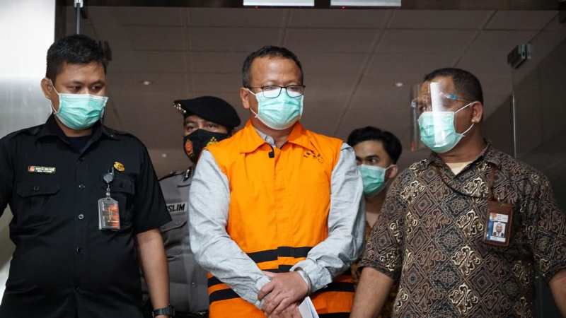 KPK terus menggali keterangan eks Menteri Kelautan Edhy Prabowo yang berujung menyeret dua kepala daerah.