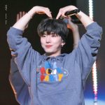 Baiknya Kihyun MONSTA X Beri Donasi untuk Anak-Anak dari Keluarga Berpenghasilan Rendah