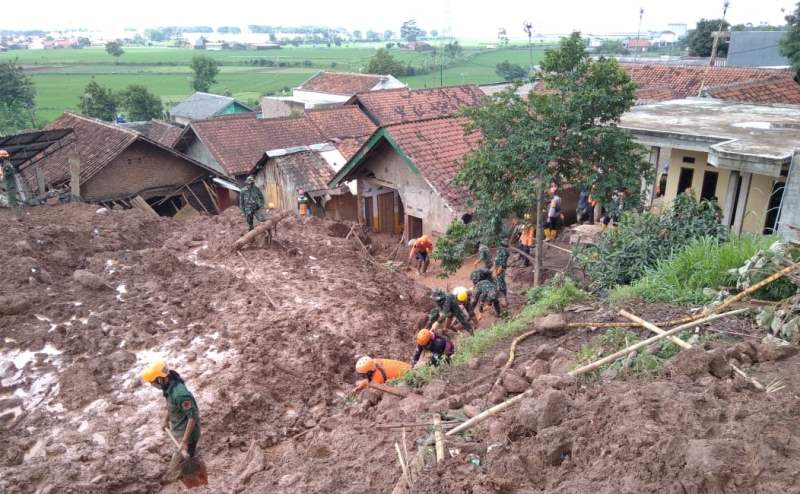 Pergerakan Tanah Ancam Warga