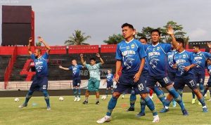 Skuad Persib Belum Tahu Kelanjutan Kontrak Musim 2021