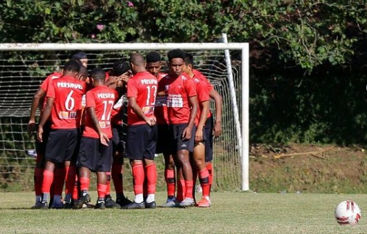 Pemain Persipura kala melakukan pemusatan latihan. @persipurapapua1963/Instagram.